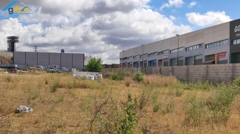 Seville - Alcalá de Guadaíra - 4956m2