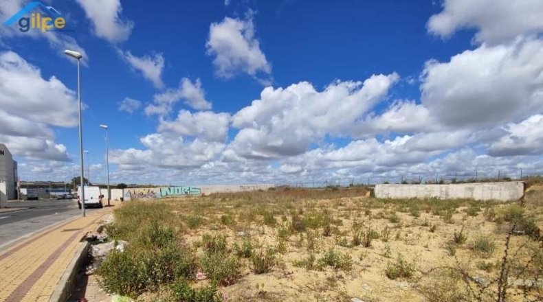 Seville - Alcalá de Guadaíra - 4956m2