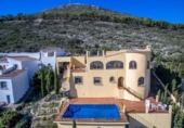 Chalet independiente con terreno en venta en la España, Benitachell, ref: TR135438 foto