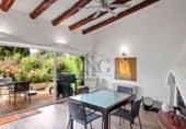 Отдельно стоящий дом с участком на продажу в городе Tossa de Mar Фото