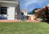 Chalet independiente con terreno en venta en la España, Campo-Mijas, ref: TR365715 foto