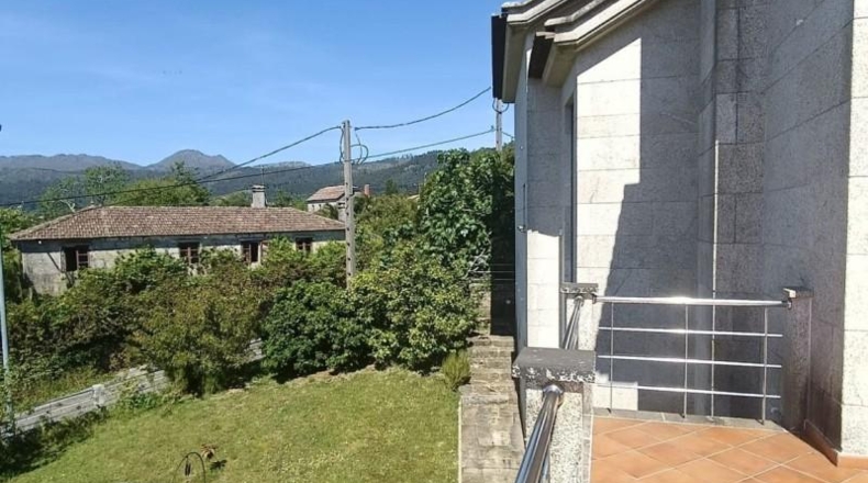 Понтеведра - Gondomar - 1193m2