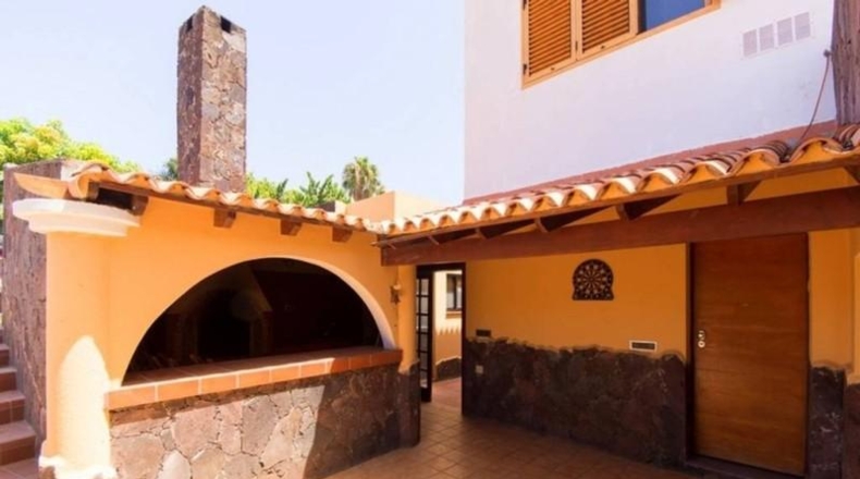 Santa Cruz de Tenerife - Arona - 2350m2