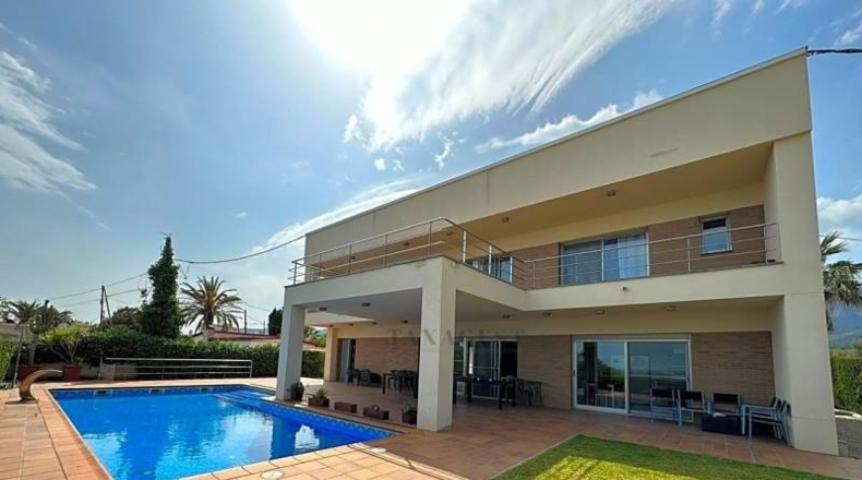 Tarragona - Alcanar - 685m2