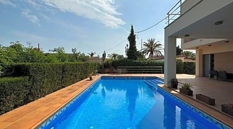 Tarragona - Alcanar - 685m2