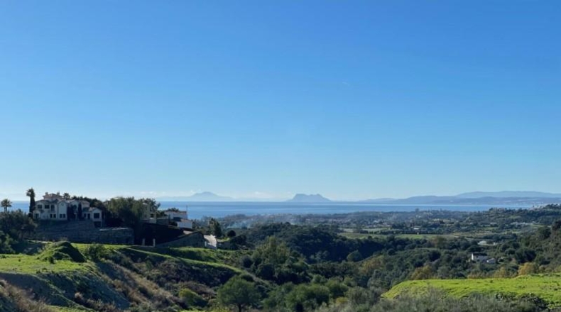 Málaga - Estepona - 4124m2