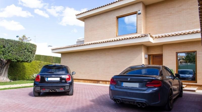 Alicante - Elche - 1073m2