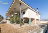 Casa de camp amb terreny en venda a la España, Santa Fe, ref.: TR346044 foto