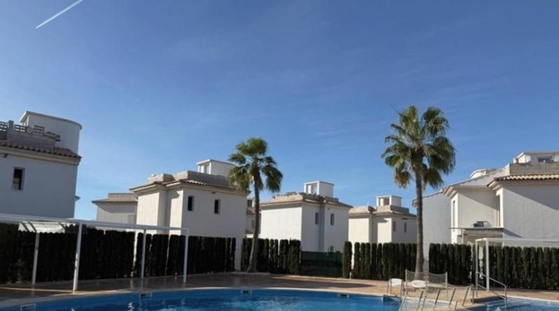 Santa Cruz de Tenerife - Los Llanos de Aridane - 250m2