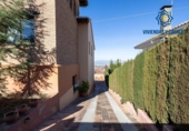 Chalet independiente con terreno en venta en la España, Monachil, ref: TR265117 foto