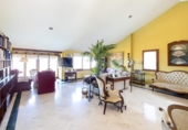 Chalet independiente con terreno en venta en la España, Monachil, ref: TR316894 foto