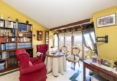 Chalet independiente con terreno en venta en la España, Monachil, ref: TR316894 foto