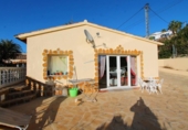 Xalet independent amb terreny en venda a la España, Calp, ref.: TR158299 foto