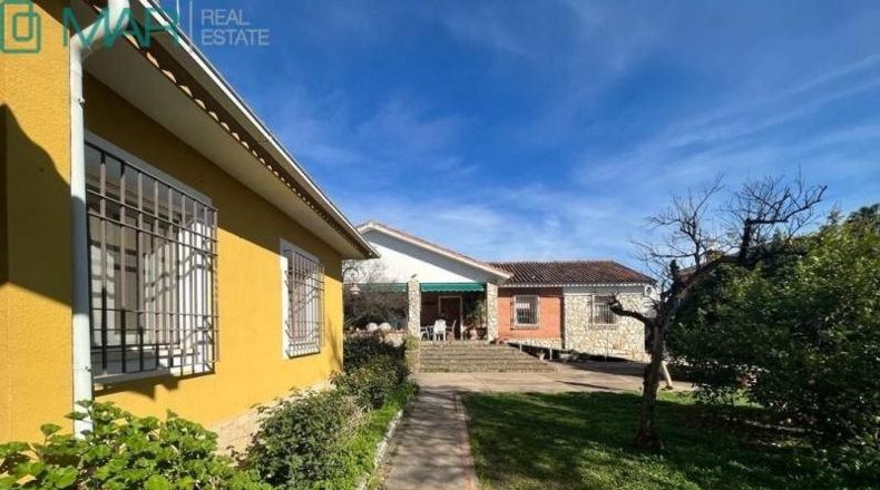 Córdoba - Córdoba - 396m2