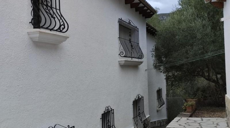 Alicante - Adsubia - 539m2