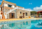 Chalet independiente con terreno en venta en la España, Nerja, ref: TR157743 foto