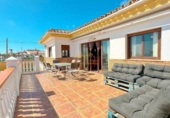 Chalet independiente con terreno en venta en la España, Nerja, ref: TR157743 foto
