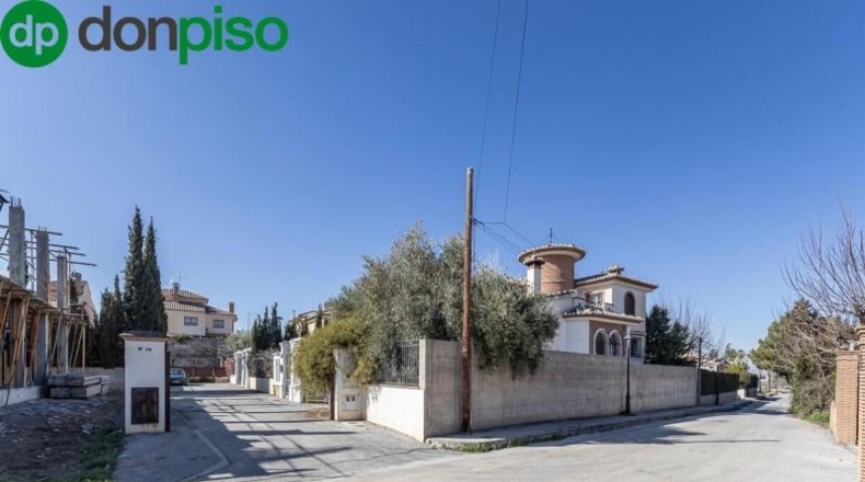 Granada - Ogíjares - 622m2