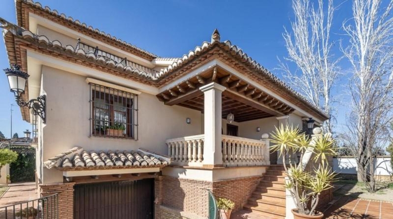 Granada - Ogíjares - 622m2