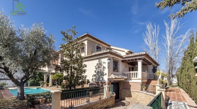 Granada - Ogíjares - 622m2