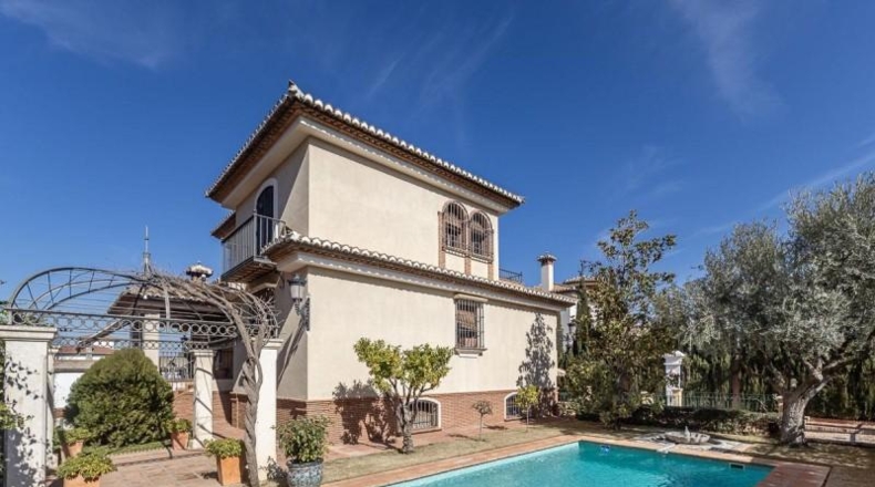 Granada - Ogíjares - 622m2