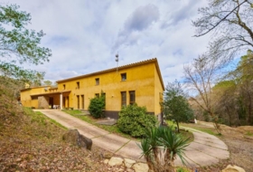 Porqueres 320000&nbsp;m² 