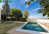 Chalet independiente con terreno en venta en la España, Granada, ref: TR340556 foto