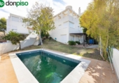 Chalet independiente con terreno en venta en la España, Granada, ref: TR340556 foto