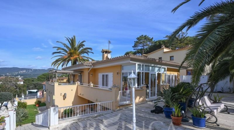 Girona - Санта-Кристина-д'Аро - 1000m2