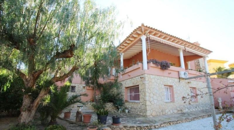 Alicante - Alfaz del Pi - 1100m2