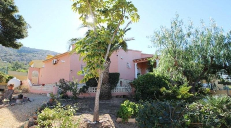 Alicante - Alfaz del Pi - 1100m2