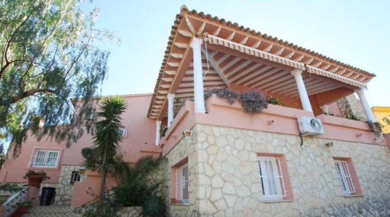 Alicante - Alfaz del Pi - 1100m2