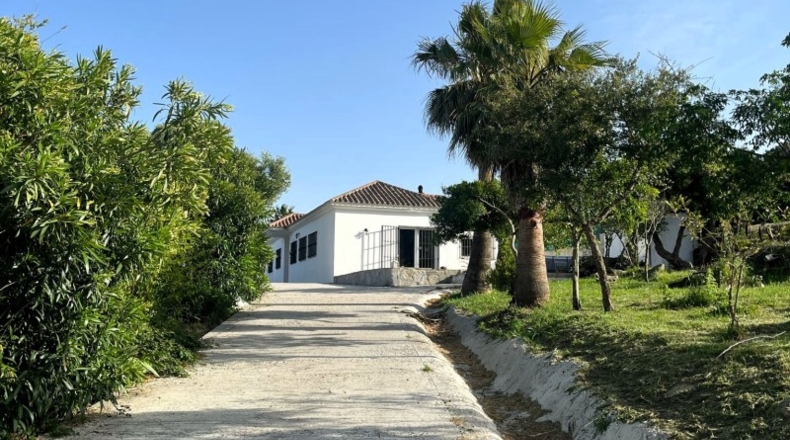 Cadiz - Algeciras - 2300m2