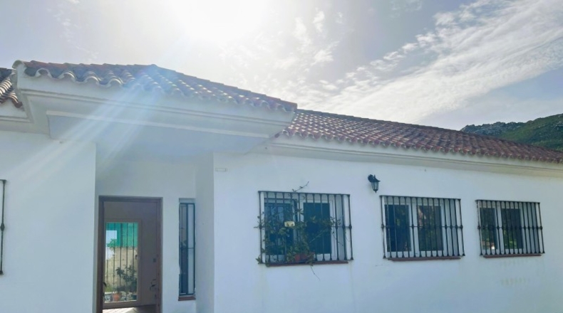 Cadiz - Algeciras - 2300m2