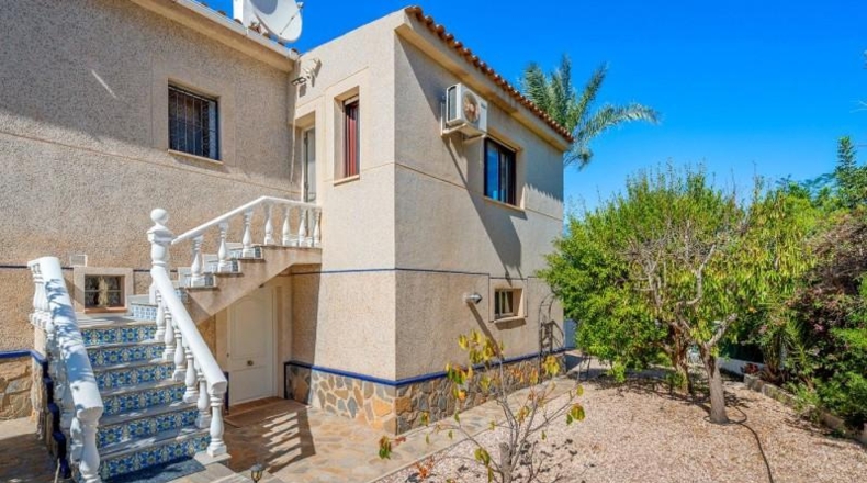 Alicante - Callosa de Segura - 1149m2