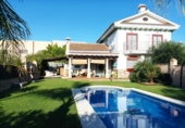 Casa de camp amb terreny en venda a la España, Alhaurín el Grande, ref.: TR140415 foto