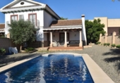 Casa de camp amb terreny en venda a la España, Alhaurín el Grande, ref.: TR140415 foto