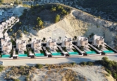 Chalet independiente con terreno en venta en la España, Finestrat, ref: TR241559 foto
