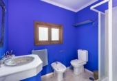 Chalet independiente con terreno en venta en la España, Granada, ref: TR246063 foto