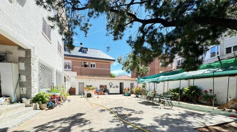 Comunidad de Madrid - Collado Villalba - 1000m2
