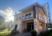 Xalet independent amb terreny en venda a la España, Irún, ref.: TR223172 foto