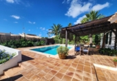 Detached villa with land for sale on España, Mahón, ref: TR366753 photo