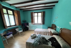 Mieres 1500&nbsp;m² 