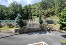 Mieres 1500&nbsp;m² 