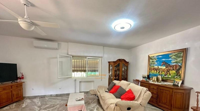 Alicante - San Vicente del Raspeig - 1600m2