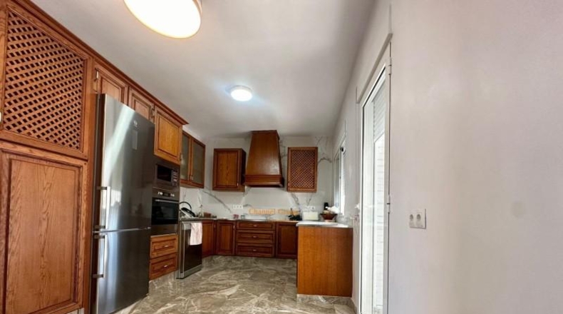 Alicante - San Vicente del Raspeig - 1600m2