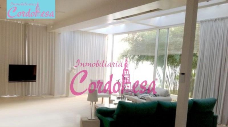 Cordova - Кордова - 400m2