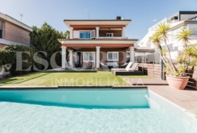 San Antonio de Benagéber 600&nbsp;м²