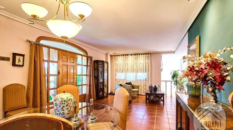 Аликанте - Cocentaina - 765m2