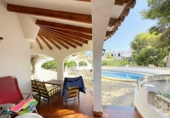 Xalet independent amb terreny en venda a la España, Calp, ref.: TR166853 foto